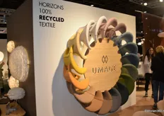 Umage gaat voor 100% gerycled textiel. Het merk combineert "Deense elegantie met een sterke duurzame mentaliteit".