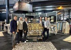 Het team van Spits, House for Decorative Brands bij de nieuwe collectie van Roberto Cavalli. V.l.n.r.: Martin Toxnis, Harald Soeteman, Remon Haak, Jochem Koedijk en Coen Klawer.