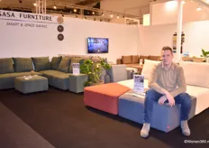 Michel van Schoote van SaSa Furniture, dat zich met de nieuwe zit- en slaapcollectie richt op retailers. Het bedrijf is gespecialiseerd in ruimte besparend meubilair met een levensduur van 15 a 20 jaar.
