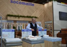 Manu Tuytens staat achter de drie nieuwe outdoor, bedlinnen en medical collecties van Socomaille.