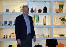 Christiaan Tebrunsvelt, eigenaar van cFORMS, handelsagentuur dat zich toe legt op de verkoop van verfijnde accessoires voor het interieur, keuken, badkamer en tuin.