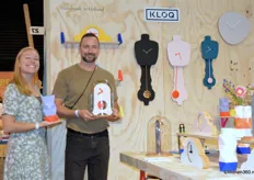 Melissa Colberts en Arjan Ros tonen de designklokken en -vazen van Kloq.