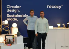 Fynn-Luca Lampe en Finn-Maximilian Hillen van het Duitse bedrijf Recozy.