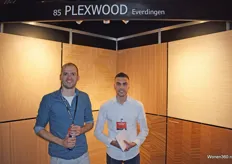 Erik Hulshof (links) met een collega van Plexwood uit Everdingen.