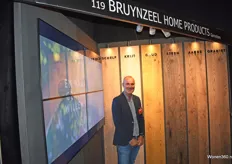 Werner Biskanter van DeliHome stond er namens Bruynzeel Home Products. Het bedrijf werkt samen met Staatsbosbeheer en verwerkt alleen Nederlands hout.