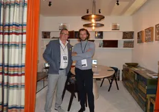 Ontwerpers Patrick Ponseele (Links) en Devi Vervaake presenteerden hun collectie van Nestor & Rotsen. Ambachtelijk Belgisch design.