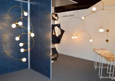 Selina presenteerde de verlichtingsarmaturen van Gobo Lights, die van haar vriend Nicolas Brevers zijn, de ontwerper en maker van deze ontwerpen. 