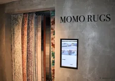Een blik in de stand van Momo Rugs, dat tapijten in alle soorten heeft: tijdloos, modern, klassiek en trendy.