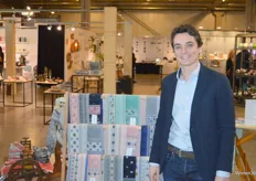 Rick Harink van Clip Quality Brands met hun creatieve textiel lijn uit Portugal.