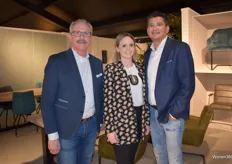 Stephan Simons en Simone Plagge, beiden doen de sales van Nijwie en My Sons, met rechts directeur Daniël Nijdam.