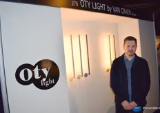 Agentuur Douglas Michiels namens Van Craen uit Brussel, dat Oty Light presenteerde, een nieuwe verlichting.
