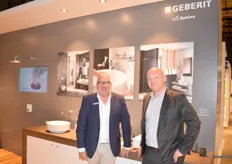 Rico Gerardu met Armand Gademan van Geberit, een wereldwijd opererende bedrijf op het gebied van sanitaire producten.