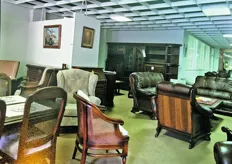 Op deze foto is de meubelwinkel van Bouman - Potter te zien in 1986.