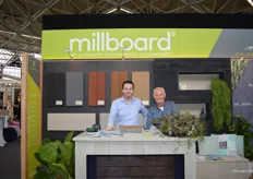 Links Patrick Smidt en John Hoogduin van Millboard; het alternatief voor hardhout en composiet. 