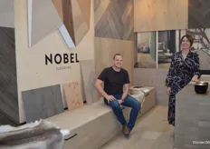 Jeroen en Petra van het Belgische Nobel Flooring. Zij waren voor de eerste keer als exposant aanwezig op de vtwonen&designbeurs.