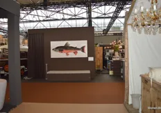 Het vis tegeltablau dat geschilderd is door Chiel Kleipool en Bea Peters van 1000Graden. Het was te zien bij het Designterras.