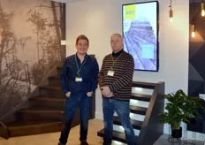 Sven Jehae en Nol Hennissen van Upstairs. Het traprenovatie bedrijf is ook in België van de partij.