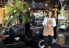 Op de stand van Jodeco Glass verzorgde Jessica Romijn, van De Koffie Tuk Tuk, de bezoekers van heerlijke koffie.