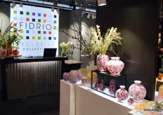 De zelf geblazen glazen producten van Fidrio stonden tentoongesteld in Gorinchem.