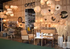 Opjet Paris heeft onder andere een ruime keuze aan Edison-lampen in het assortiment.